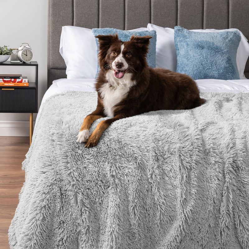 Waterproof Faux Fur Pet Blanket